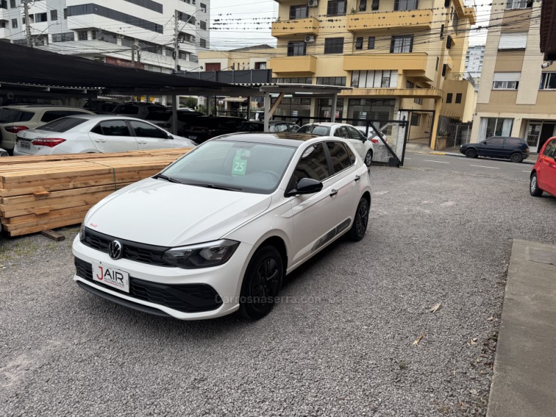 POLO 1.0 MPI ROCK IN RIO 12V FLEX 4P MANUAL - 2025 - GARIBALDI