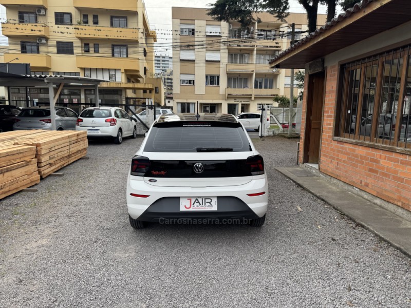 POLO 1.0 MPI ROCK IN RIO 12V FLEX 4P MANUAL - 2025 - GARIBALDI