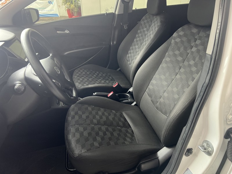 HB20 1.6 COMFORT 16V FLEX 4P MANUAL - 2016 - PORTãO