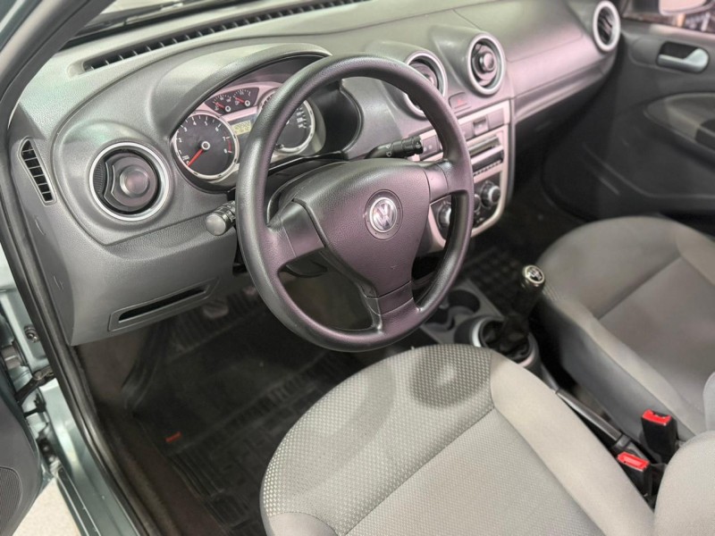 VOYAGE 1.6 MI TREND 8V FLEX 4P MANUAL - 2011 - CAXIAS DO SUL