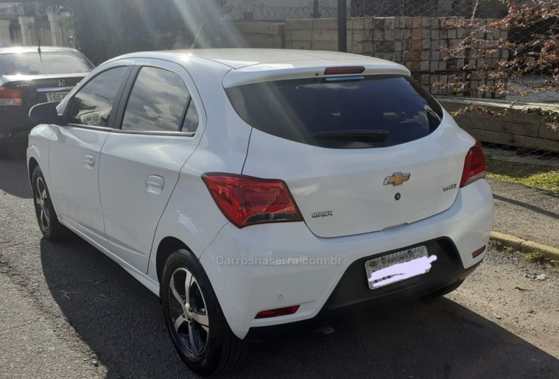 ONIX 1.4 MPFI LTZ 8V FLEX 4P MANUAL - 2018 - BENTO GONçALVES