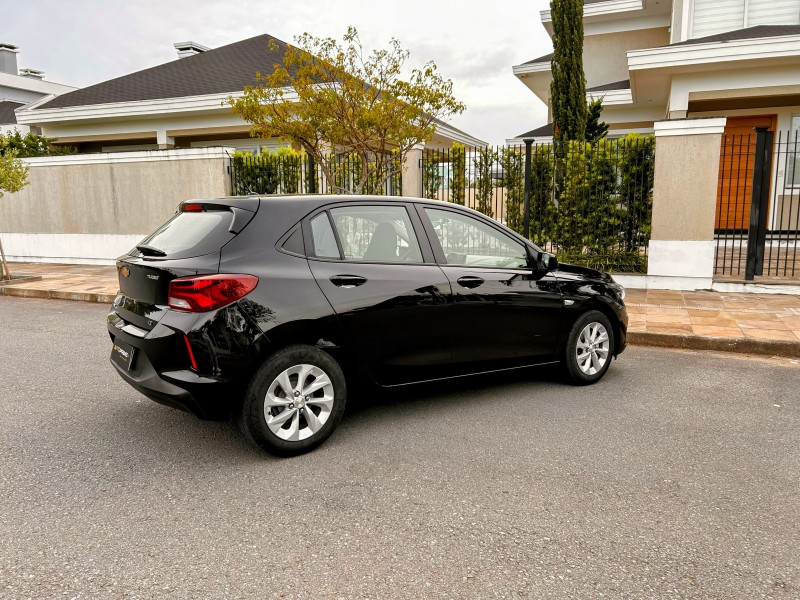 ONIX 1.0 LT 12V TURBO FLEX 4P MANUAL - 2021 - BENTO GONçALVES