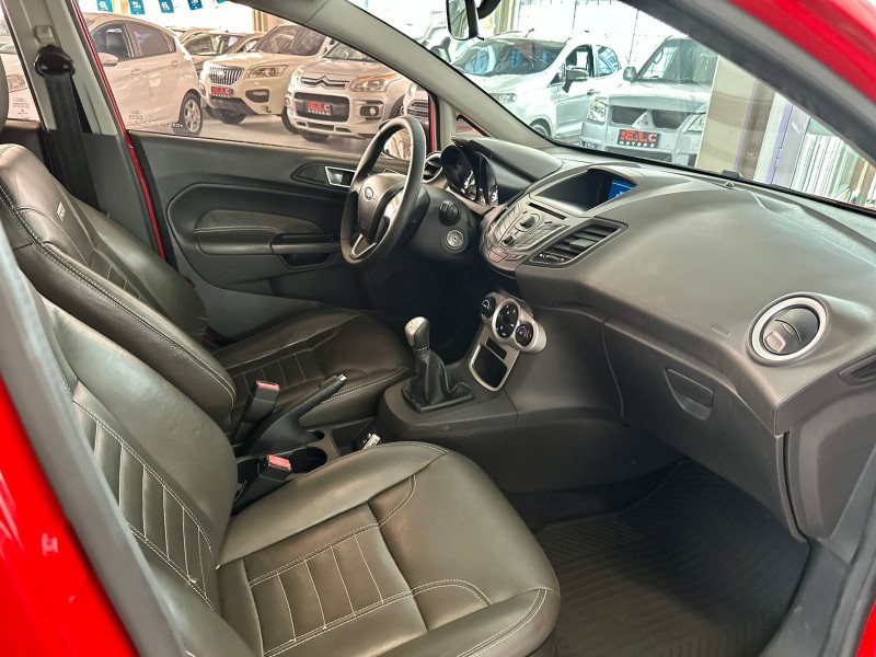 FIESTA 1.6 SPORT HATCH 16V FLEX 4P MANUAL - 2016 - CAXIAS DO SUL