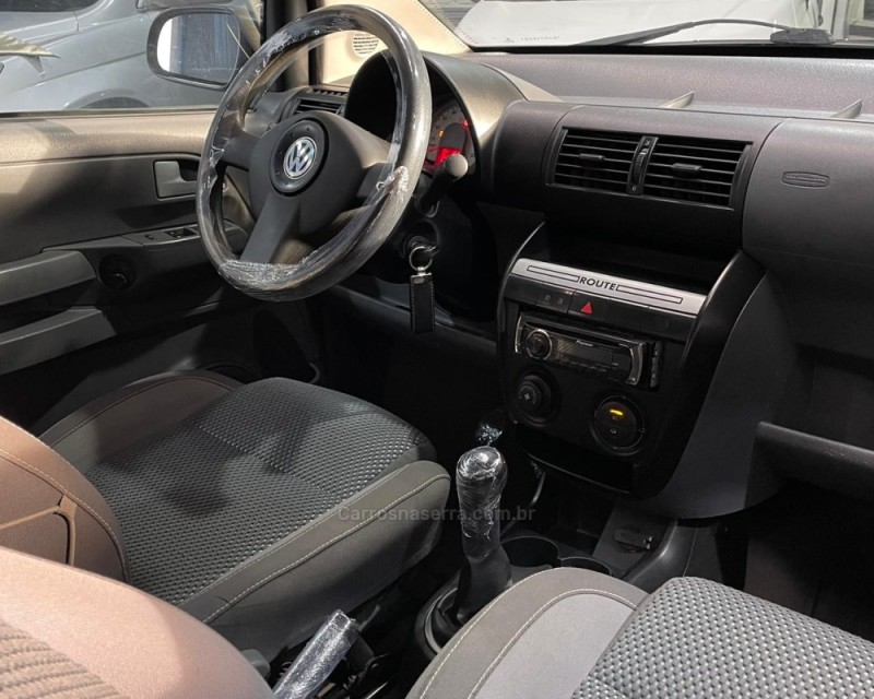 FOX 1.6 MI ROUTE 8V FLEX 4P MANUAL - 2008 - VACARIA