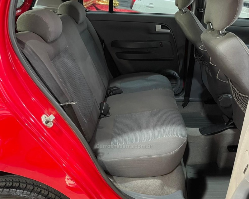 FOX 1.6 MI ROUTE 8V FLEX 4P MANUAL - 2008 - VACARIA