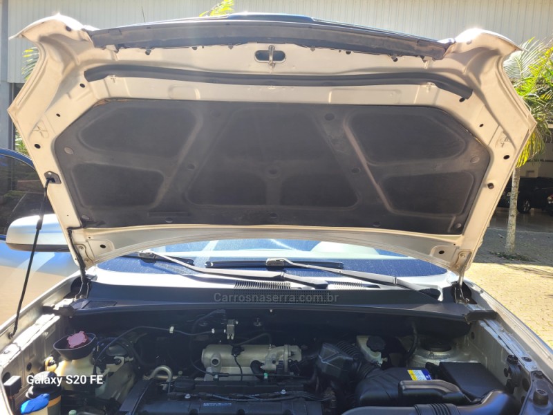 TUCSON 2.0 MPFI GLS 16V 143CV 2WD GASOLINA 4P AUTOMÁTICO - 2015 - NOVA PRATA