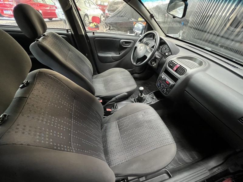 CORSA 1.4 MPFI MAXX 8V FLEX 4P MANUAL - 2011 - CAXIAS DO SUL