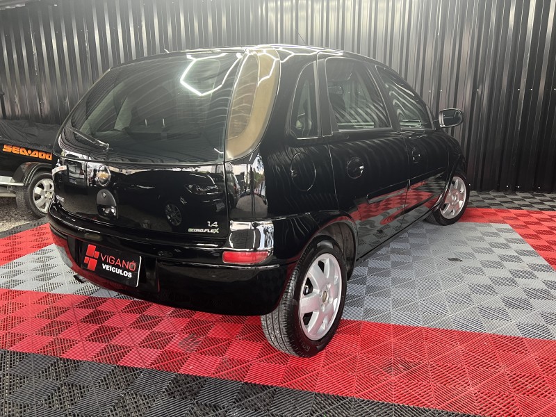 CORSA 1.4 MPFI MAXX 8V FLEX 4P MANUAL - 2011 - CAXIAS DO SUL