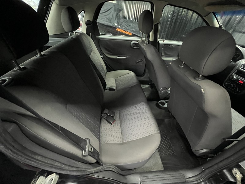 CORSA 1.4 MPFI MAXX 8V FLEX 4P MANUAL - 2011 - CAXIAS DO SUL