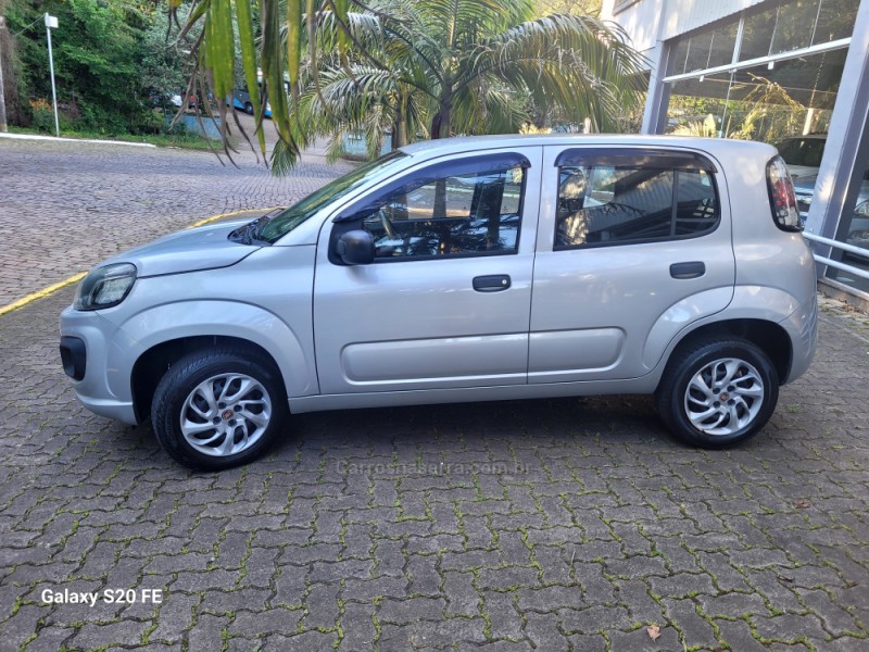 UNO 1.0 EVO ATTRACTIVE 8V FLEX 4P MANUAL - 2020 - NOVA PRATA