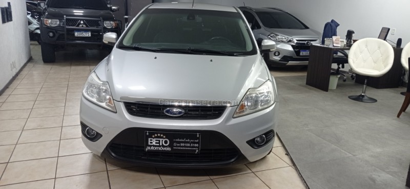 FOCUS 2.0 SE PLUS 16V FLEX 4P AUTOMÁTICO - 2012 - CAXIAS DO SUL