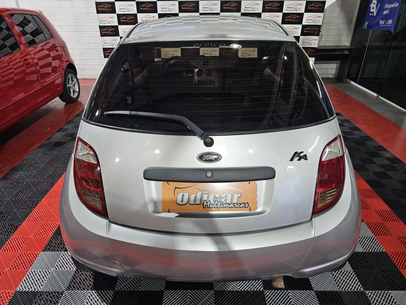 KA 1.0 MPI GL 8V GASOLINA 2P MANUAL - 2005 - CAXIAS DO SUL