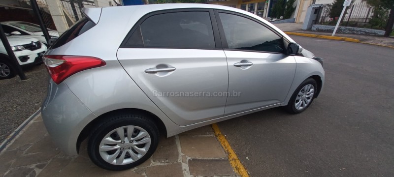 HB20 1.0 12V LIMITED FLEX 4P MANUAL - 2017 - PICADA CAFé