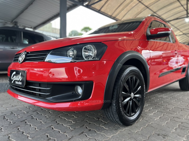 SAVEIRO 1.6 MI TRENDLINE CE 8V FLEX 2P MANUAL - 2015 - BOM PRINCíPIO