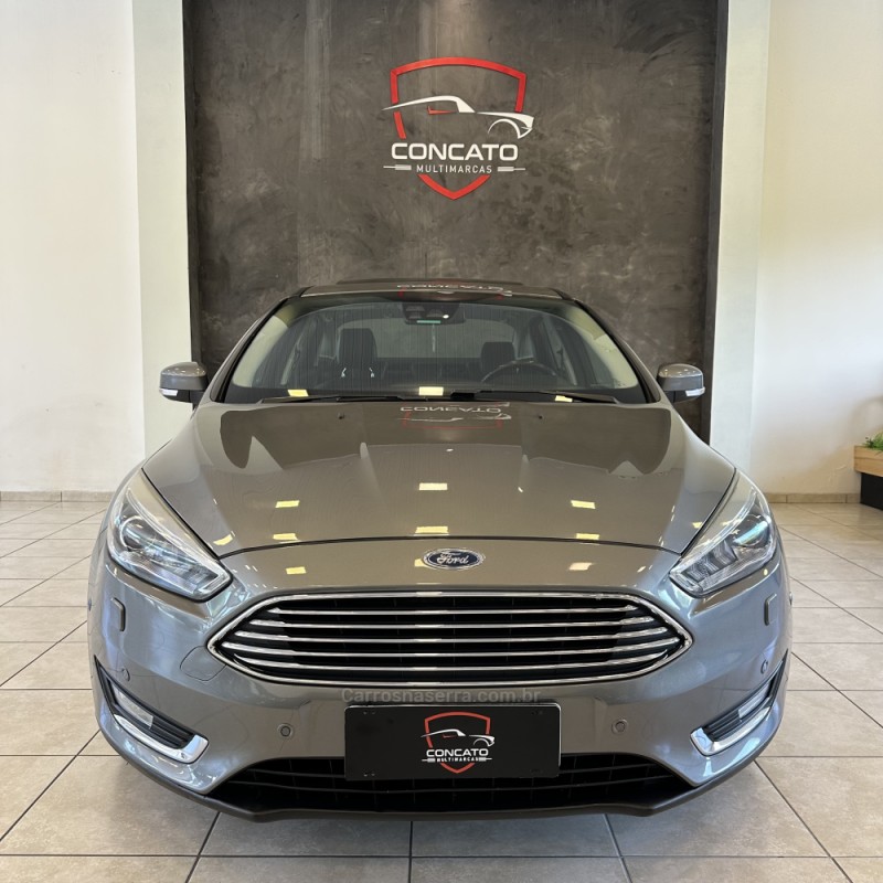 FOCUS 2.0 TITANIUM PLUS SEDAN 16V FLEX 4P AUTOMÁTICO - 2016 - FARROUPILHA