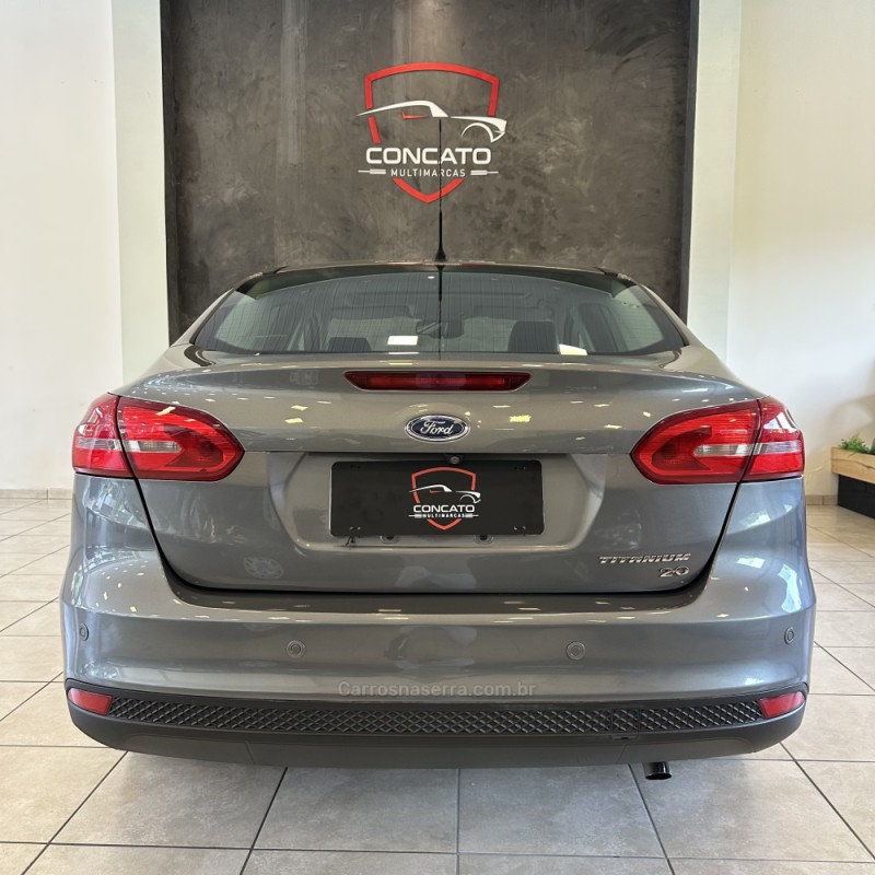 FOCUS 2.0 TITANIUM PLUS SEDAN 16V FLEX 4P AUTOMÁTICO - 2016 - FARROUPILHA