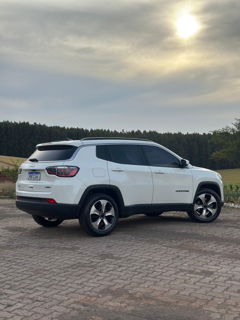 COMPASS 2.0 16V FLEX LONGITUDE AUTOMÁTICO - 2018 - CAXIAS DO SUL