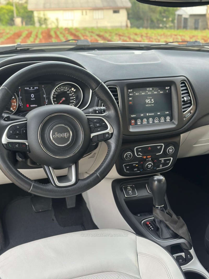 COMPASS 2.0 16V FLEX LONGITUDE AUTOMÁTICO - 2018 - CAXIAS DO SUL