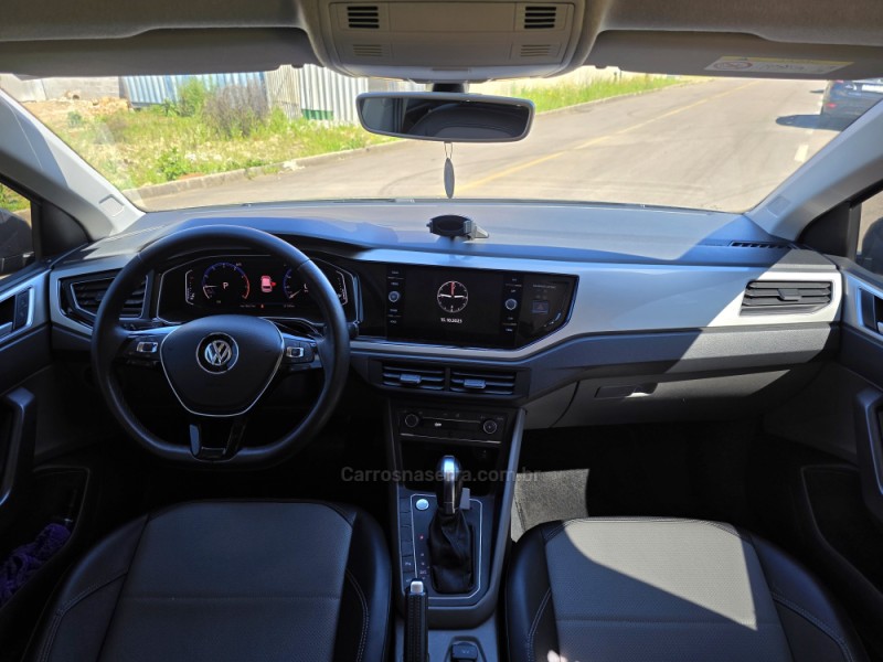 POLO 1.0	200 TSI HIGHLINE AUTOMÁTICO  - 2020 - CAXIAS DO SUL