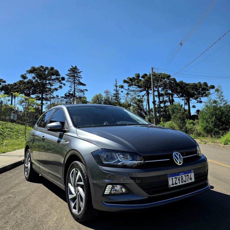 POLO 1.0	200 TSI HIGHLINE AUTOMÁTICO  - 2020 - CAXIAS DO SUL