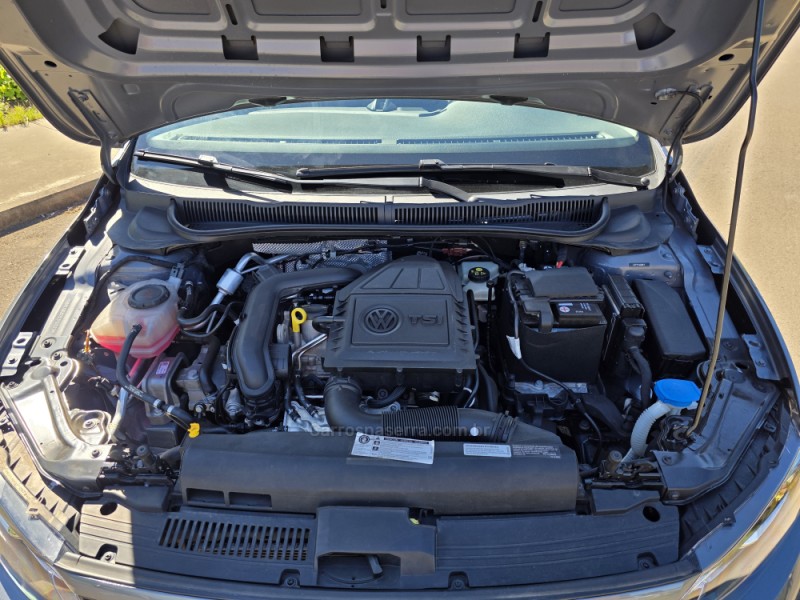 POLO 1.0	200 TSI HIGHLINE AUTOMÁTICO  - 2020 - CAXIAS DO SUL