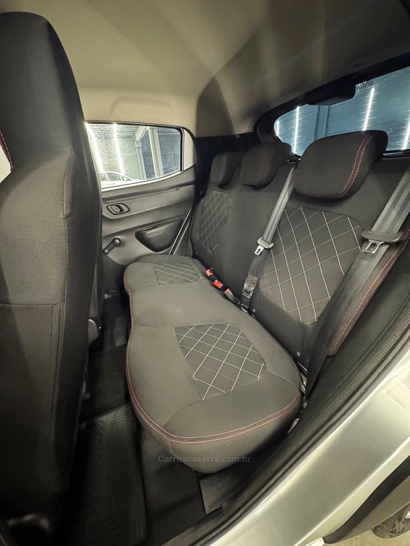 KWID 1.0 12V SCE FLEX ZEN MANUAL - 2023 - PASSO FUNDO