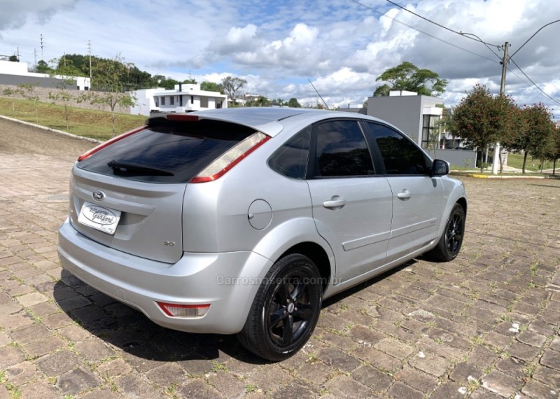 FOCUS 2.0 FC 16V GASOLINA 4P MANUAL - 2009 - GUAPORé