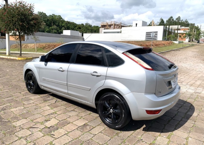 FOCUS 2.0 FC 16V GASOLINA 4P MANUAL - 2009 - GUAPORé