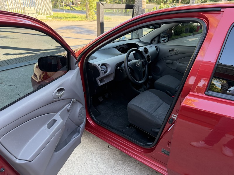 ETIOS 1.5 X SEDAN 16V FLEX 4P MANUAL - 2013 - CAXIAS DO SUL