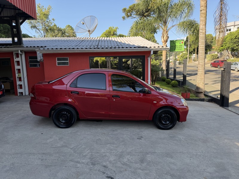ETIOS 1.5 X SEDAN 16V FLEX 4P MANUAL - 2013 - CAXIAS DO SUL