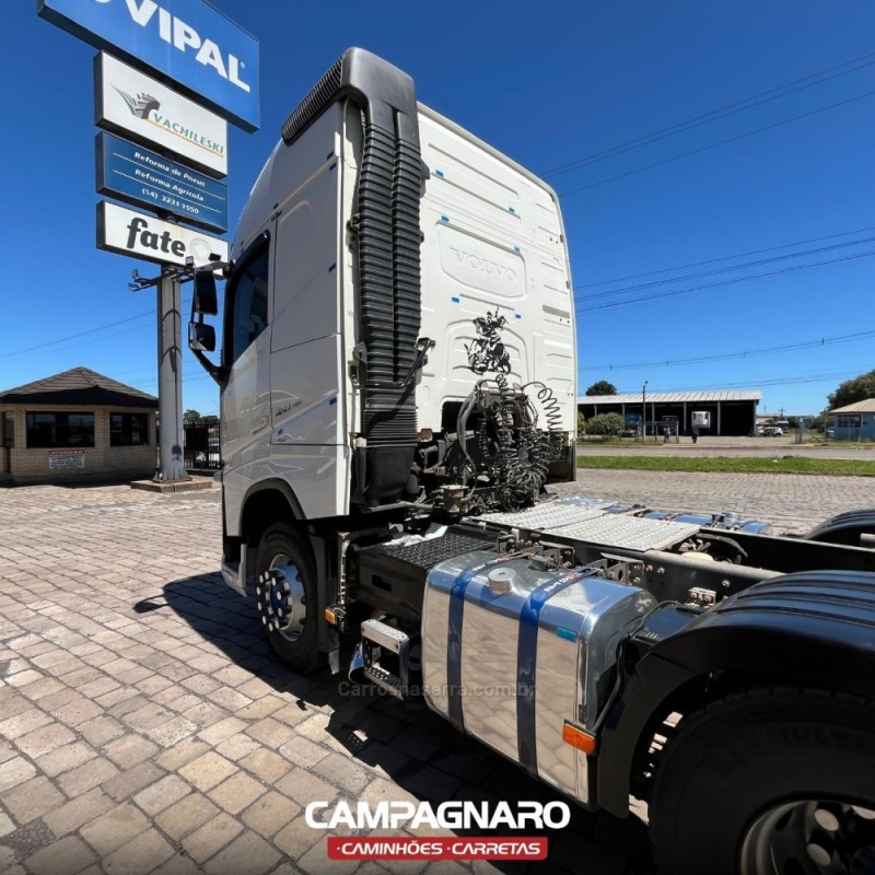 FH 460 GLOBETROTTER 6X2 - 2016 - VACARIA