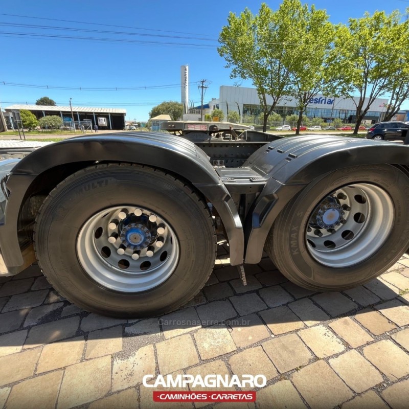 FH 460 GLOBETROTTER 6X2 - 2016 - VACARIA