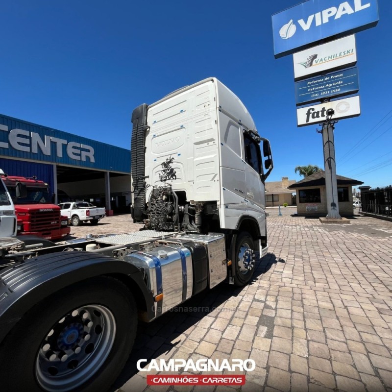 FH 460 GLOBETROTTER 6X2 - 2016 - VACARIA