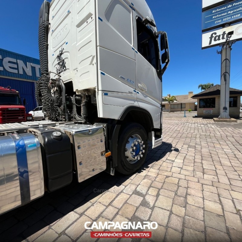 FH 460 GLOBETROTTER 6X2 - 2016 - VACARIA