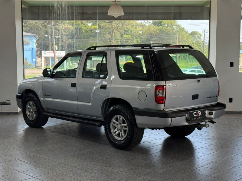BLAZER 2.4 MPFI 4X2 8V GASOLINA 4P MANUAL - 2001 - CAXIAS DO SUL