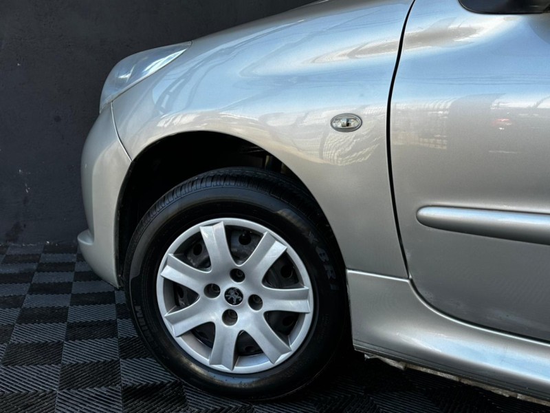 207 1.4 XR 8V FLEX 4P MANUAL - 2011 - CAXIAS DO SUL