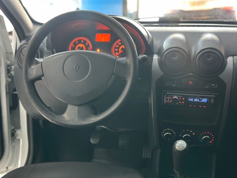 SANDERO 1.0 AUTHENTIQUE 16V FLEX 4P MANUAL - 2013 - CAXIAS DO SUL