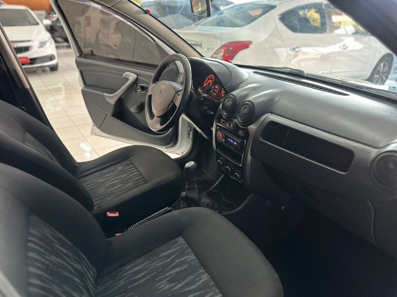 SANDERO 1.0 AUTHENTIQUE 16V FLEX 4P MANUAL - 2013 - CAXIAS DO SUL