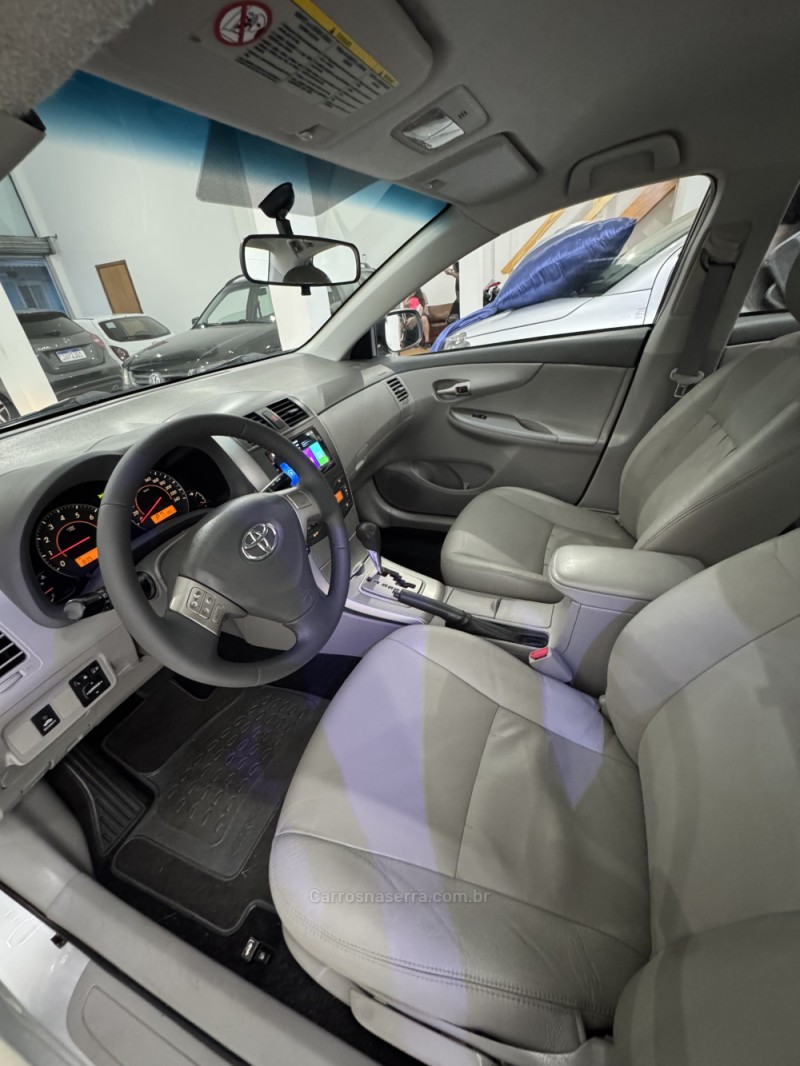 COROLLA 1.8 XEI 16V GASOLINA 4P AUTOMÁTICO - 2010 - CAXIAS DO SUL