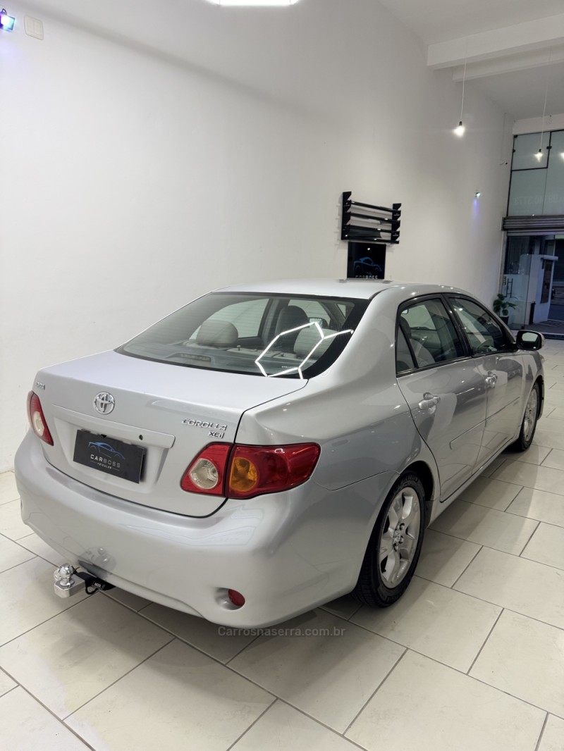 COROLLA 1.8 XEI 16V GASOLINA 4P AUTOMÁTICO - 2010 - CAXIAS DO SUL
