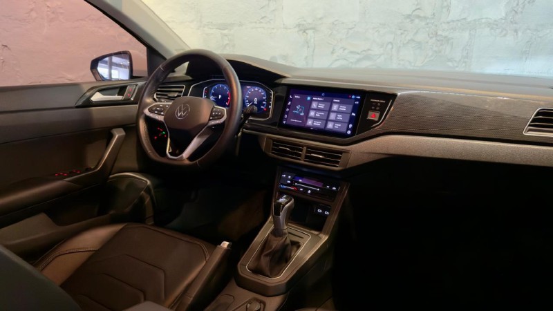 POLO 1.0	200 TSI HIGHLINE AUTOMÁTICO  - 2023 - CAXIAS DO SUL