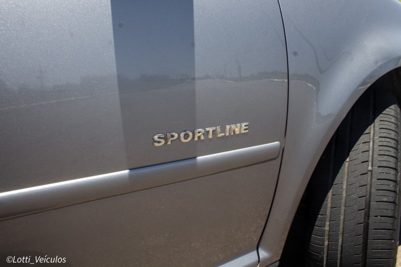 GOLF 1.6 MI SPORTLINE 8V FLEX 4P MANUAL - 2008 - FARROUPILHA