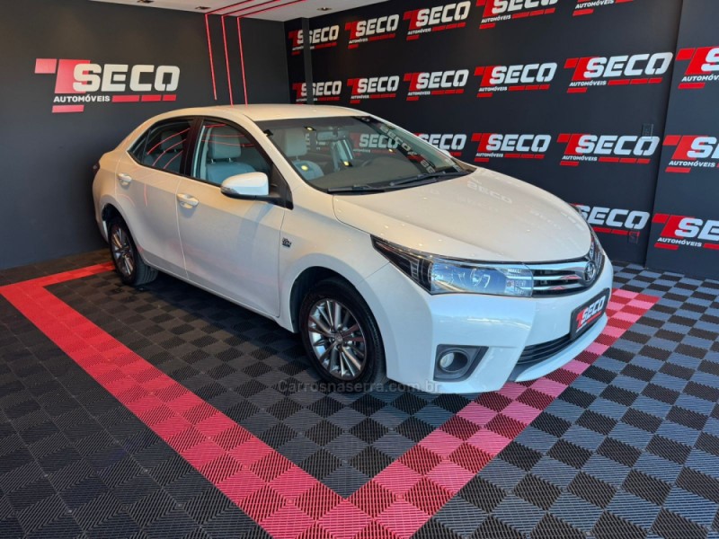 COROLLA 2.0 XEI 16V FLEX 4P AUTOMÁTICO - 2017 - PASSO FUNDO