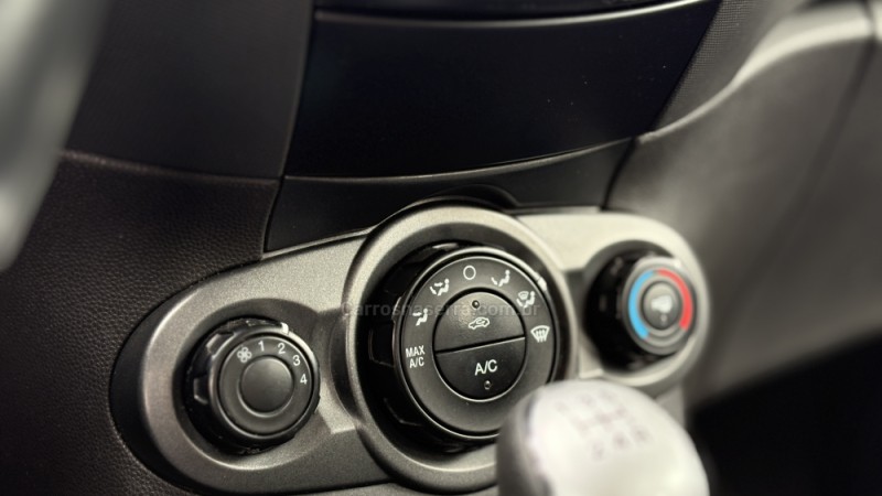 FIESTA 1.5 S HATCH 16V FLEX 4P MANUAL - 2015 - CAXIAS DO SUL