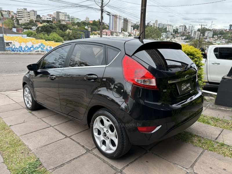 FIESTA 1.6 SE HATCH 16V FLEX 4P MANUAL - 2013 - CAXIAS DO SUL