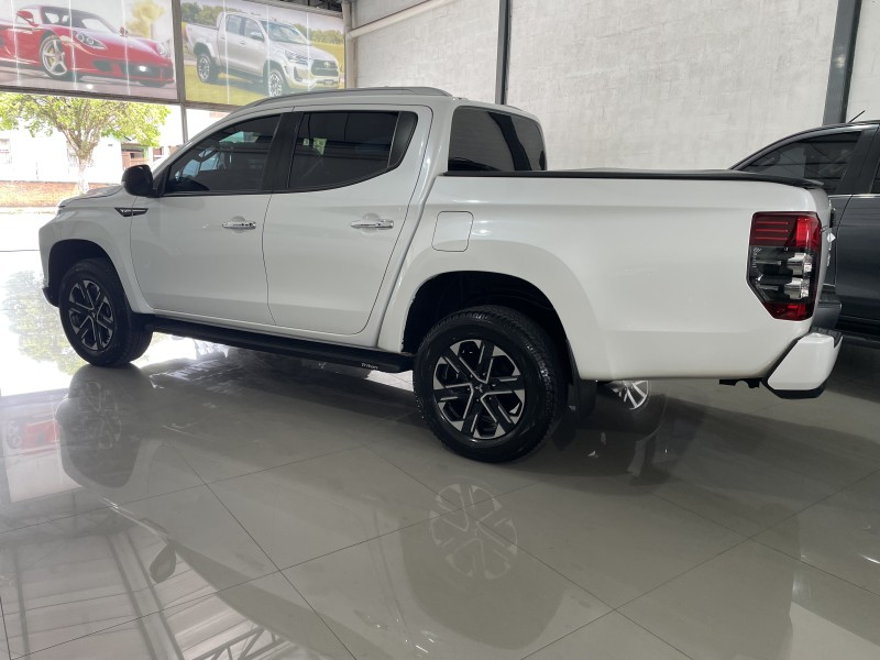 L200 TRITON 2.4 HPE-S SPORT 4X4 CD 16V DIESEL 4P AUTOMÁTICO - 2023 - CAXIAS DO SUL