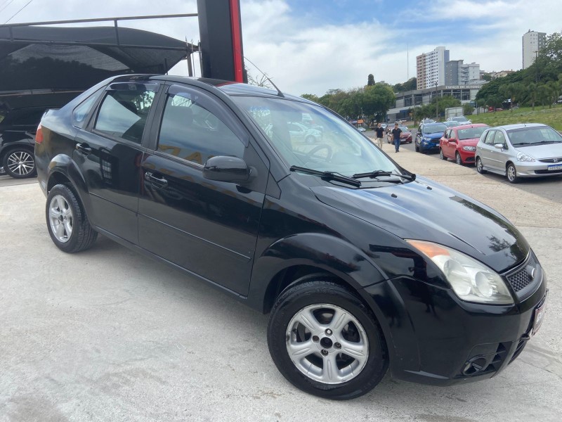 fiesta 1.0 mpi sedan 8v flex 4p manual 2009 caxias do sul