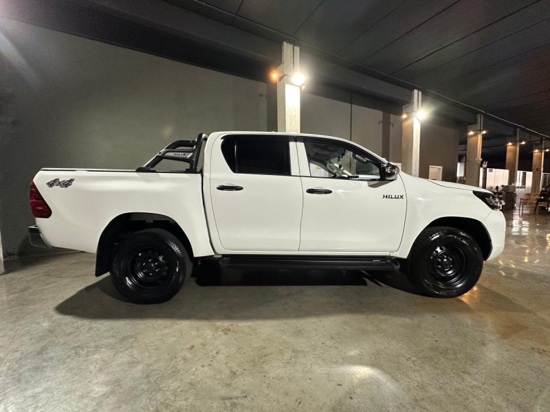 HILUX 2.8 4X4 CD 8V DIESEL 4P MANUAL - 2024 - CAXIAS DO SUL