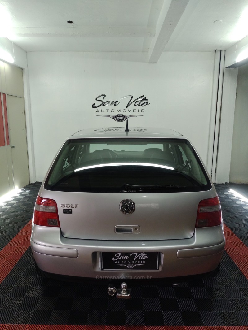 GOLF 1.6 MI PLUS 8V GASOLINA 4P MANUAL - 2006 - CAXIAS DO SUL