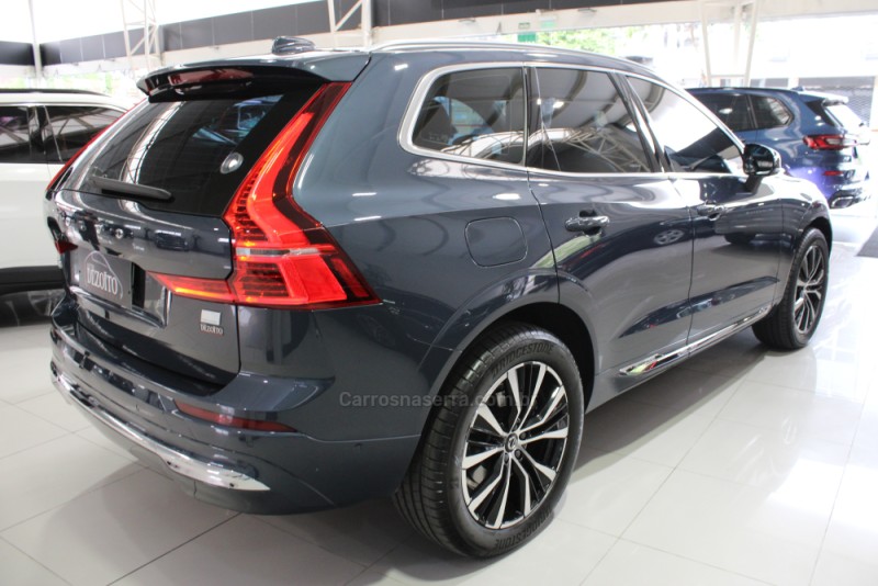XC60 2.0 T8 ULTIMATE AWD HIBRIDO 4P AUTOMÁTICO - 2023 - CAXIAS DO SUL